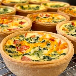 spinach, roasted red pepper & red leicester quiche