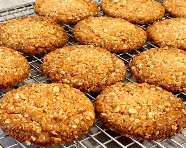 coconut oat biscuits (ANZAC) coconut oat biscuits (ANZAC)