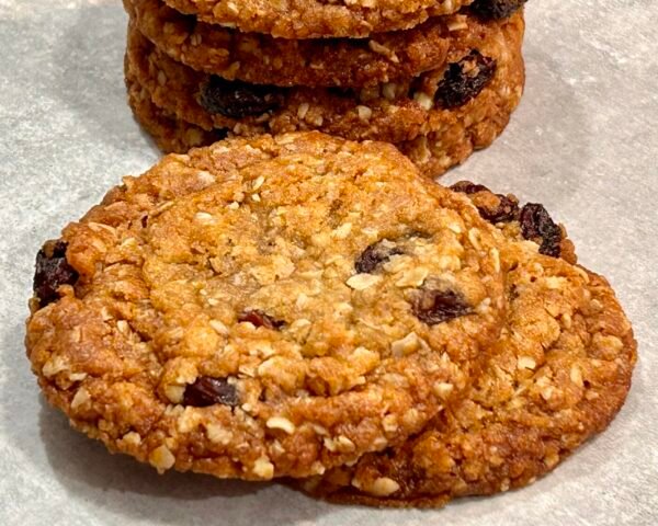 raisin oat biscuits