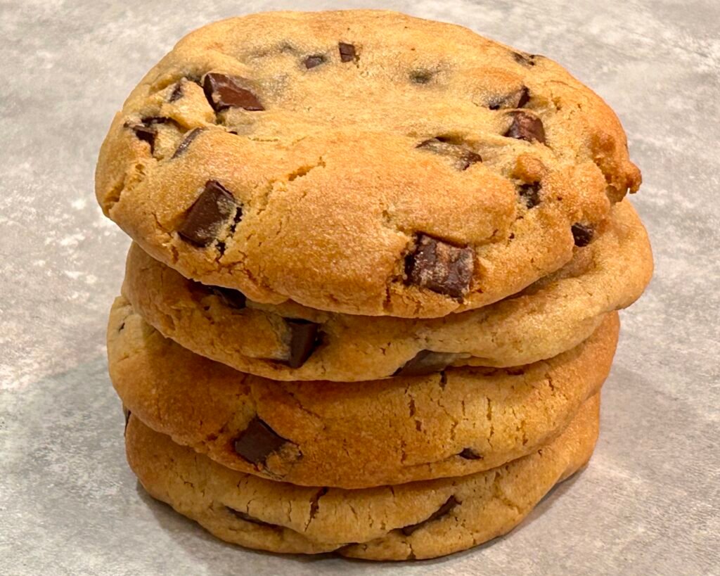 chocolate chip cookie