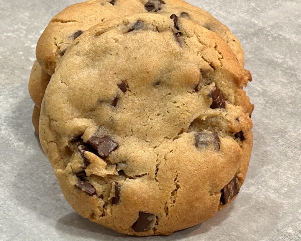 chocolate chip cookie
