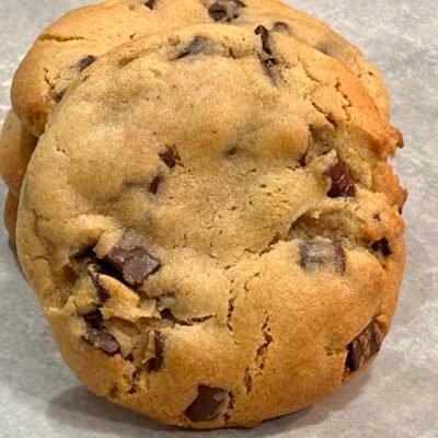 chocolate chip cookie