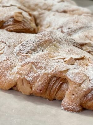 almond croissant