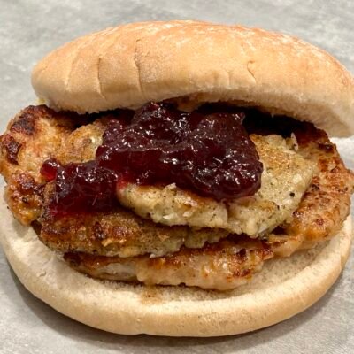 hot bun roast pork, apple & stuffing (copy)